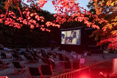 22 05 2020 Kino samochodowe pod Operą Leśną w Sopocie