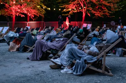 22 05 2020 Kino samochodowe pod Operą Leśną w Sopocie