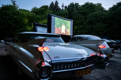 22 05 2020 Kino samochodowe pod Operą Leśną w Sopocie