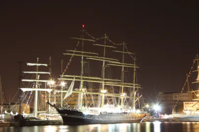 Gdynia nocą.