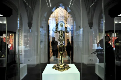Krzyż ołtarzowy
