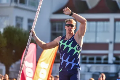 Piotr Lisek