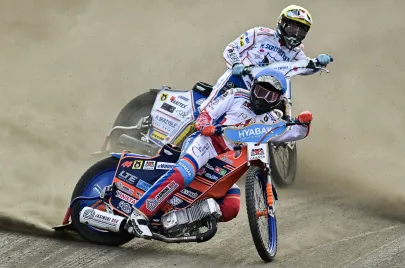Kacper Gomólski, Aleksandr Łoktajew