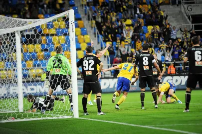 Gol dla Arki!