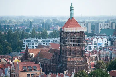 Widok z wieży Św. Katarzyny na kościół św. Jana