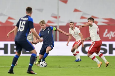 07.10.2020   Polska : Finlandia