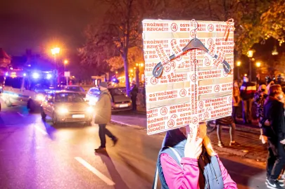 06 10 2020 Blokada Techno pod biurami PiS w Gdańsku