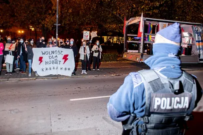 06 10 2020 Blokada Techno pod biurami PiS w Gdańsku