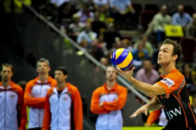 Margarido Raphael serwuje