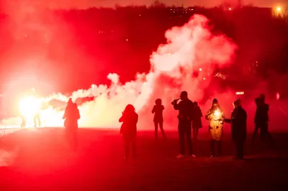 31.12.2020 Gdynia Śródmieście. Plaża w Gdyni   powitanie nowego 2021 roku przez mieszkańców Gdyni