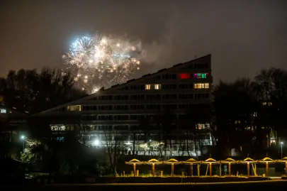 31.12.2020 Gdynia Śródmieście. Plaża w Gdyni   powitanie nowego 2021 roku przez mieszkańców Gdyni