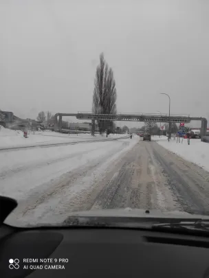 Trudna sytuacja na Hutniczej
