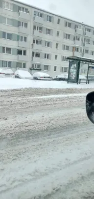 Nieodśnieżona Chylońska w Gdyni