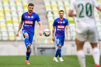 Lechia Gdańsk - Piast Gliwice - N/Z Patryk Lipski