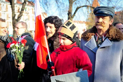 Pamiatkowe zdjęcia z Piłsudskim