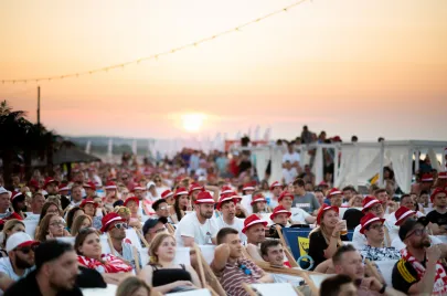 Strefa kibica podczas meczu Polska - Hiszpania na Stadionie Letnim w Gdańsku Brzeźno