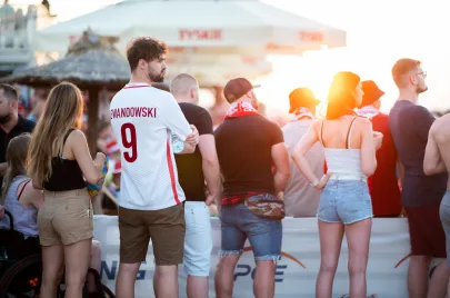 Strefa kibica podczas meczu Polska - Hiszpania na Stadionie Letnim w Gdańsku Brzeźno