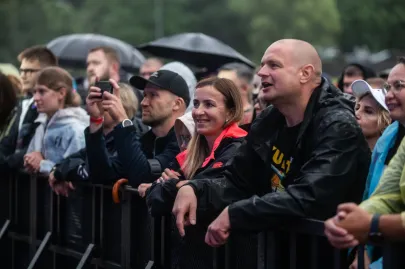 Koncert zespołu Kult na Placu Zebrań Ludowych w Gdańsku