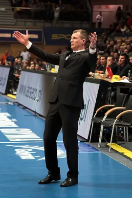 trener Tomas Pacesas