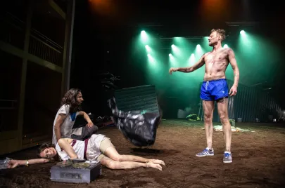 Spektakl Burza w Teatrze Szekspirowskim 