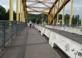 Czas usunąć betonowe bariery z Żóltego Wiaduktu