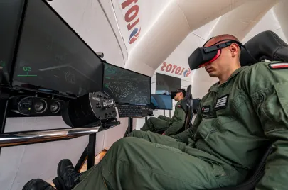 Pokazy lotnicze LOTOS Aerobaltic w Gdyni 