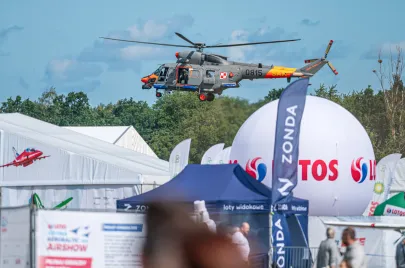 Pokazy lotnicze LOTOS Aerobaltic w Gdyni 