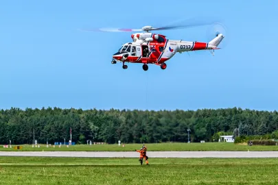 2. dzień LOTOS Gdynia Aerobaltic Airshow na lotnisku w Kosakowie