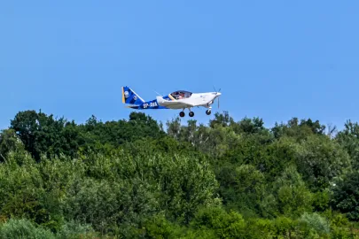 2. dzień LOTOS Gdynia Aerobaltic Airshow na lotnisku w Kosakowie