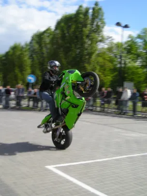 Zielony motocykl :)