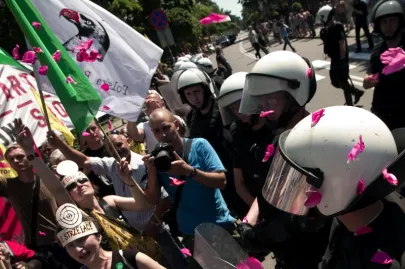 Protest Antyglobalistów w Juracie 2007