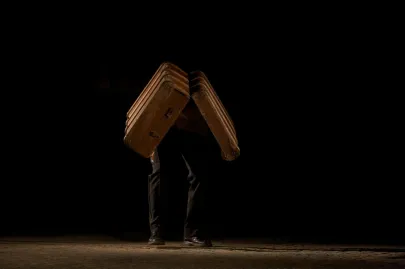 Teatr Poza Tym : Wyprzedaż wspomnień