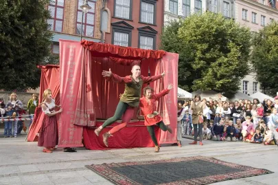 Teatr Gry i Ludzie : Kuglarze