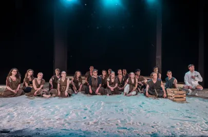 Próba medialna do spektaklu Mury Jerycha w Teatrze Muzycznym