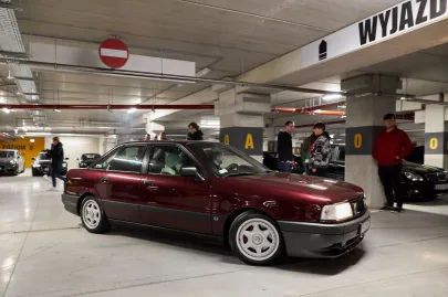 Zlot samochodów Carpark Vibes