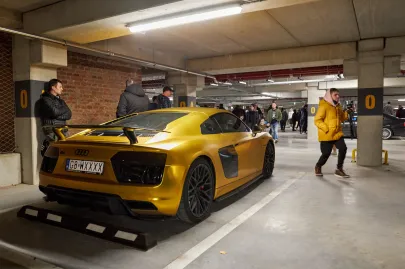 Zlot samochodów Carpark Vibes