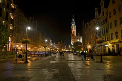 Długi Targ i Ratusz