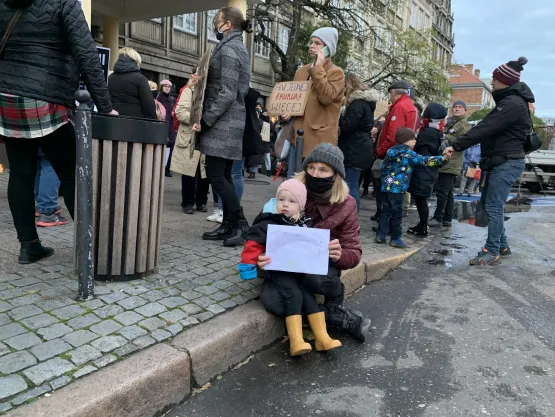 Protest #AniJednejWięcej zaczyna się w Gdańsku