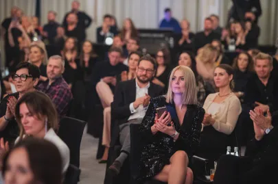 Daria Zawiałow zagrała w Olivia Star