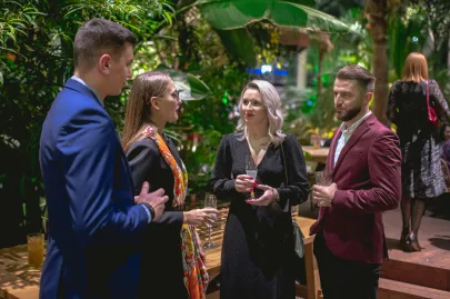 Daria Zawiałow zagrała w Olivia Star