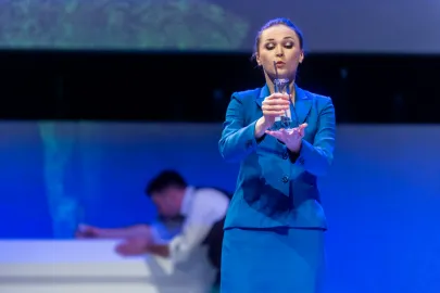 Spektakl "Czar molekuły" w Teatrze Miejskim w Gdyni