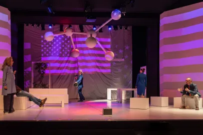 Spektakl "Czar molekuły" w Teatrze Miejskim w Gdyni