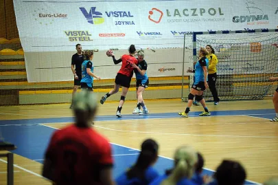 blokowana Karolina Szewd