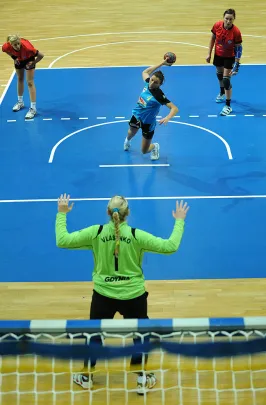 karny w wykonaniu Lidii Żakowskiej