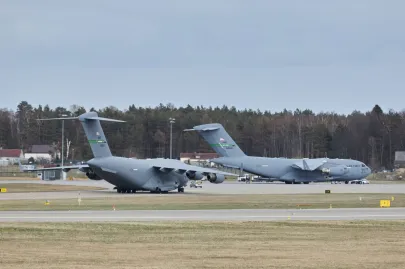 Boeing C-17 Globemaster III i Lockheed C-130 Hercules w Gdańsku