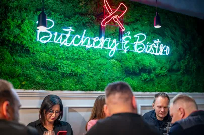 Kawior, szampan i... wołowina w Crazy Butcher