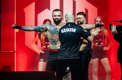 Wotore 5. Walki na gołe pięści w Teatrze Szekspirowskim