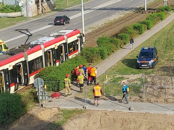 Skutki wypadku rowerzysty z tramwajem
