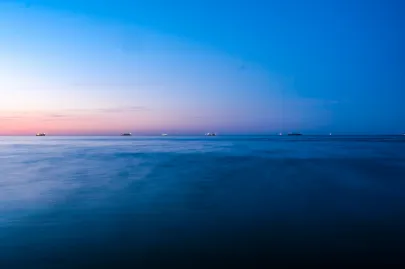 Molo w Brzeźnie o zmierzchu