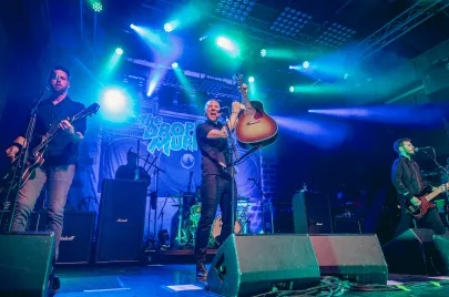 Dropkick Murphys w B90